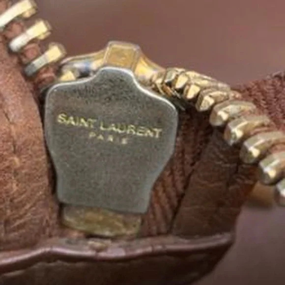 Yves Saint Laurent Brown Leather Y-Cabas bag with Gold Hardware - Picture 8 of 10